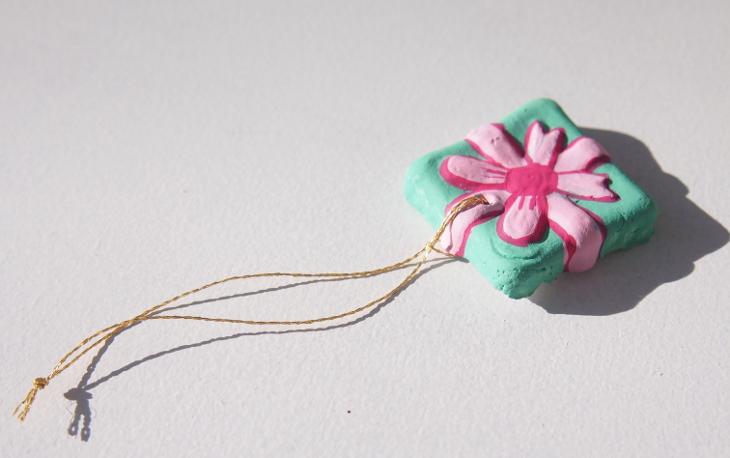 Materiales manualidades adornos de Navidad